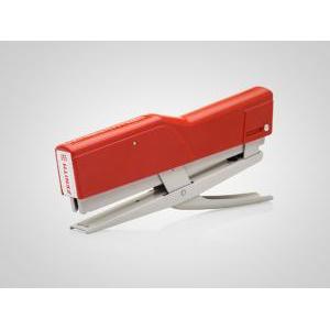 595 cucitrice punto 24/6, 24/8, 26/6, 26/8 capacità massima 35 fg.