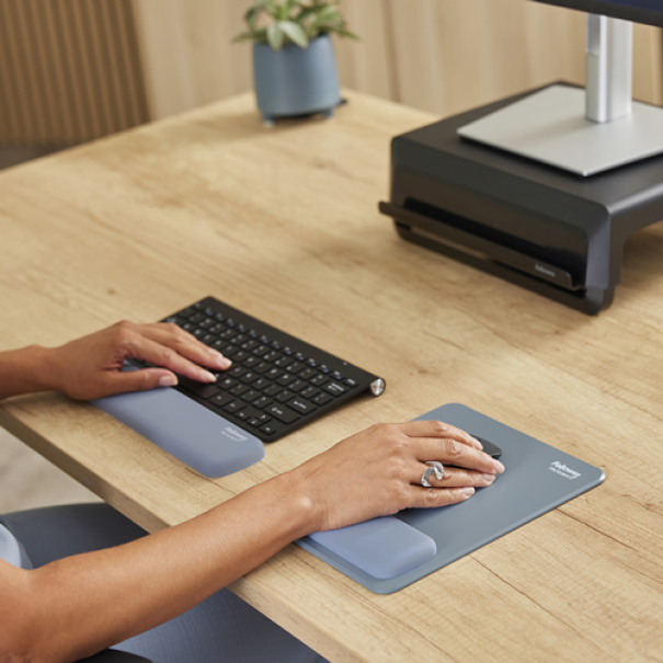 fellowes fellowes breyta mousepad con poggiapolsi blu marino tappetino mouse - foto 3